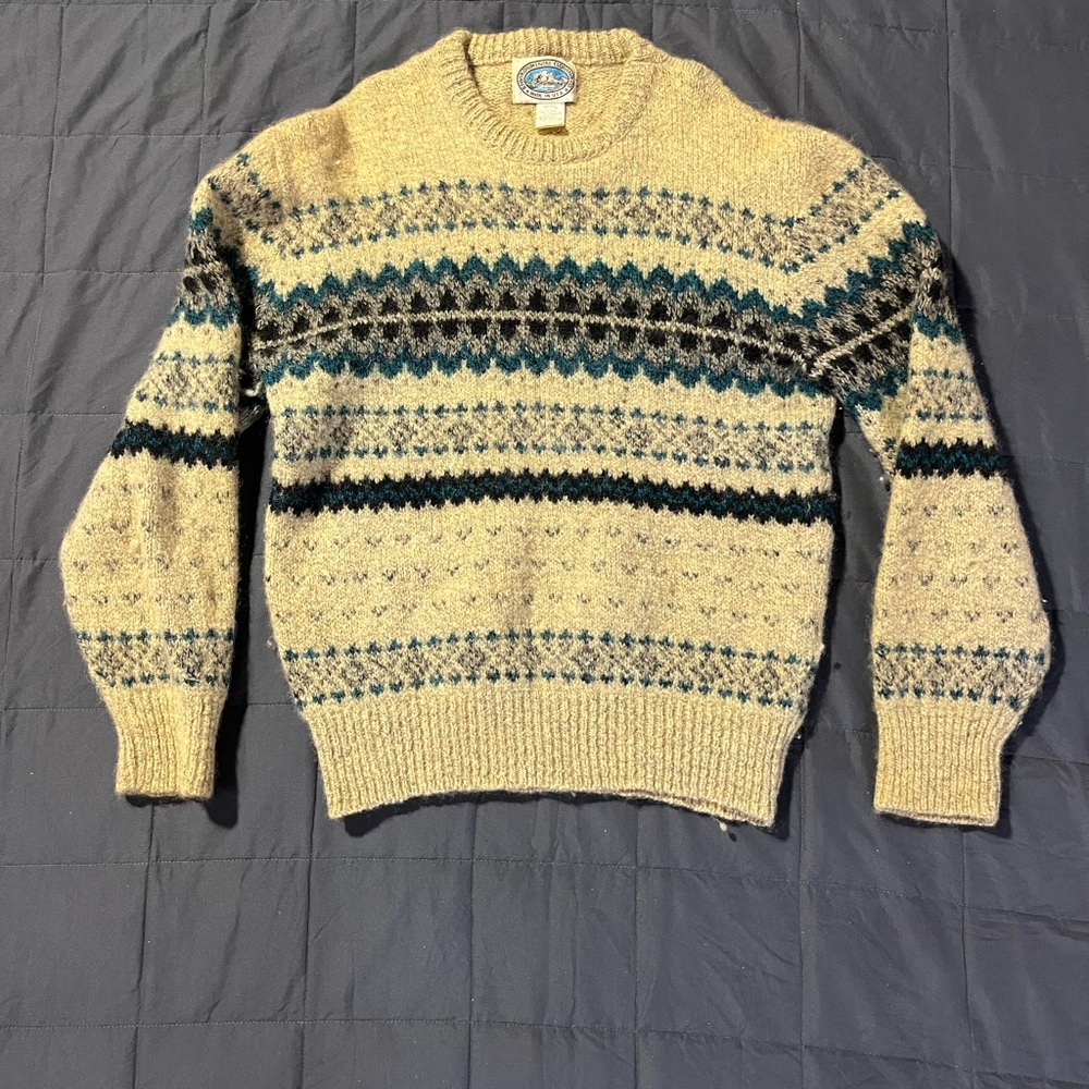 Vintage sweater size large